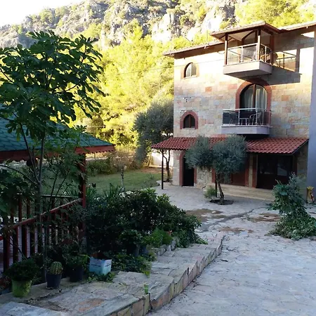 Homestay Tas Ev *